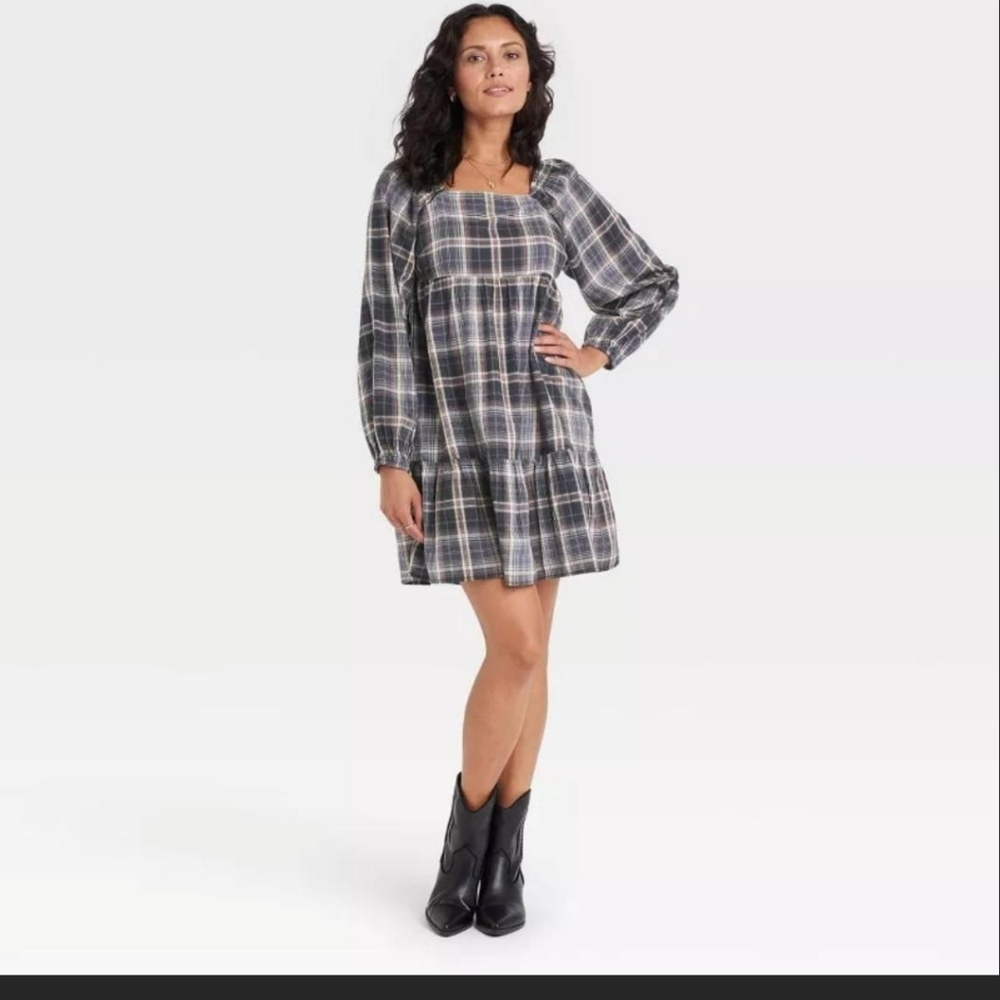 Universal Threads Womens Plaid Long Sleeve Dress
